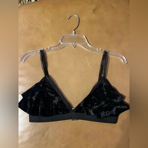 Elegant Black Velvet Bralette NWOT size  LARGE by POL